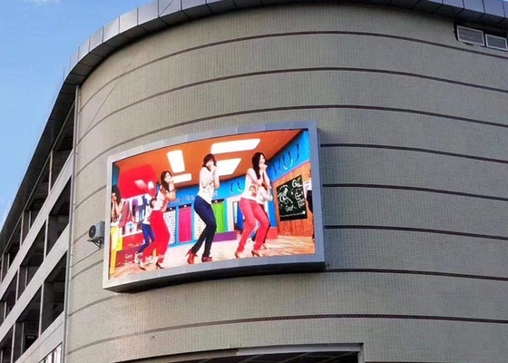 Tam Su Geçirmez 1R1G1B Dış Mekan LED Tabela Panoları TV Panosu 960 * 960 Kabin