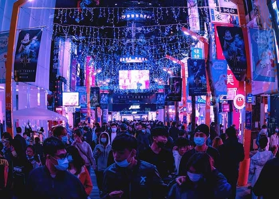 Dijital Elektronik LED Reklam Billboard P4 P5% 100 Suya Dayanıklı