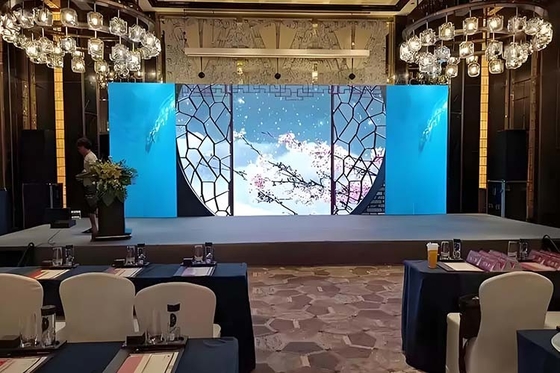 P2.9 Tiyatro ve ticari kiralamalar için düşük güçlü iç mekan sahne LED ekranı