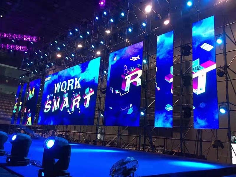 800nits Kapalı Kiralık Led Ekran P4.81 RGB Taşınabilir Dev Video Duvar