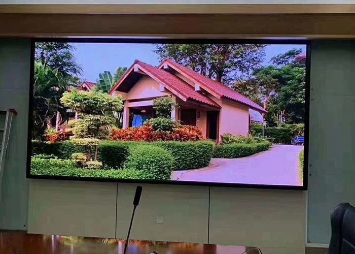 Toplantı için SMD1515 P2 UHD Elektronik Kapalı Tam Renkli Led Ekran Paneli